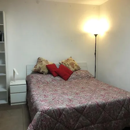 Arenada Private And Sud Apartment