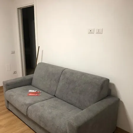 Arenada Apartment And Rooms Sud *